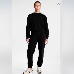 Bandier Classic Logo Terry Crewneck Sweater Black Size Medium